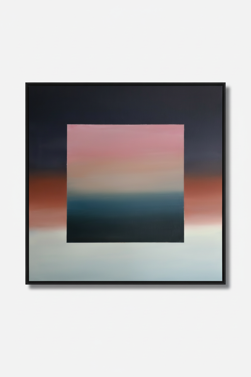 Myth met extra dunne zwarte lijst op lichte achtergrond